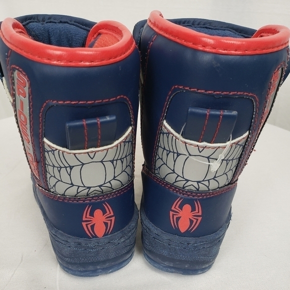 Spider-Man Red and Blue Toddler Snowboots Sz 5 - Picture 3 of 6